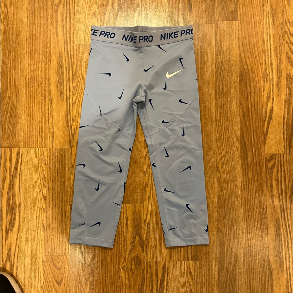 Light blue Nike dry fit leggings